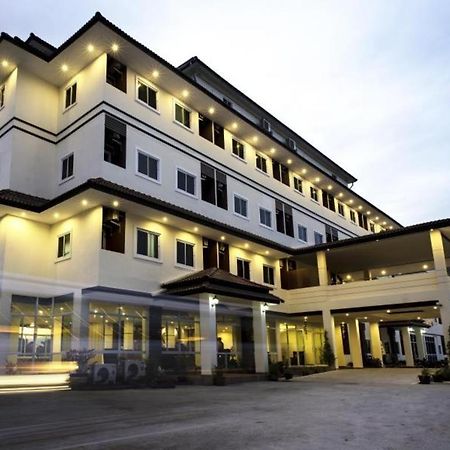 เดอะริช เรสซิเดนซ์ Hotel สุราษฎร์ธานี ภายนอก รูปภาพ
