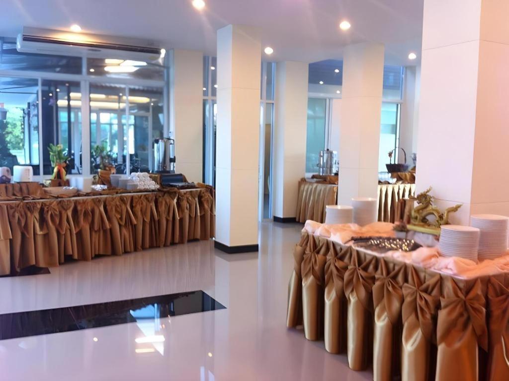 เดอะริช เรสซิเดนซ์ Hotel สุราษฎร์ธานี ภายนอก รูปภาพ