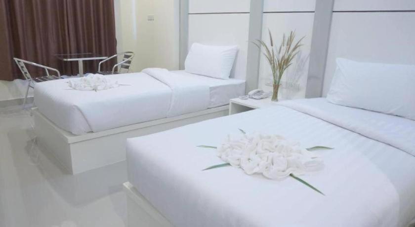 เดอะริช เรสซิเดนซ์ Hotel สุราษฎร์ธานี ภายนอก รูปภาพ