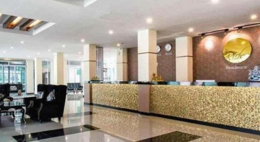 เดอะริช เรสซิเดนซ์ Hotel สุราษฎร์ธานี ภายนอก รูปภาพ