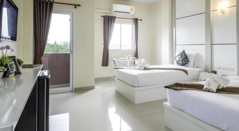 เดอะริช เรสซิเดนซ์ Hotel สุราษฎร์ธานี ภายนอก รูปภาพ